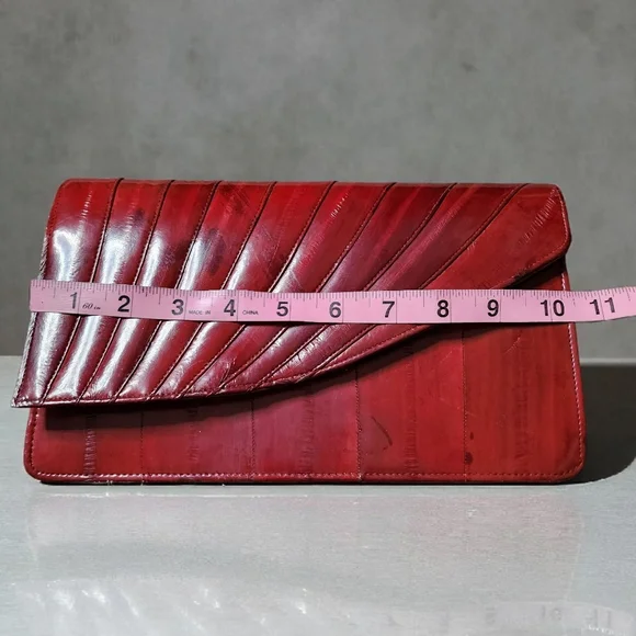 Vintage Eel Skin Victory PK 3940 Burgundy Crossbody Clutch Purse - Picture 10 of 11